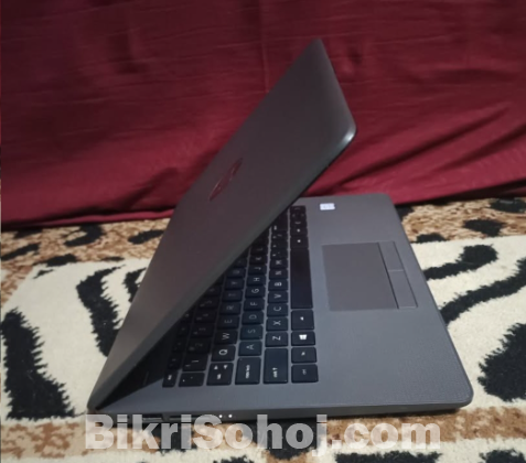 Laptop Hp 240 G7, Cor I3-8130u, Gen 8, Ram 4GB, SSD 256gb